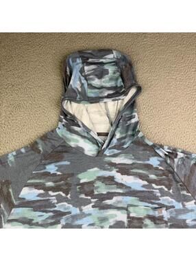 NWT Huk Waypoint Edisto Pale Blue Camo Hoodie Shirt Men's Large